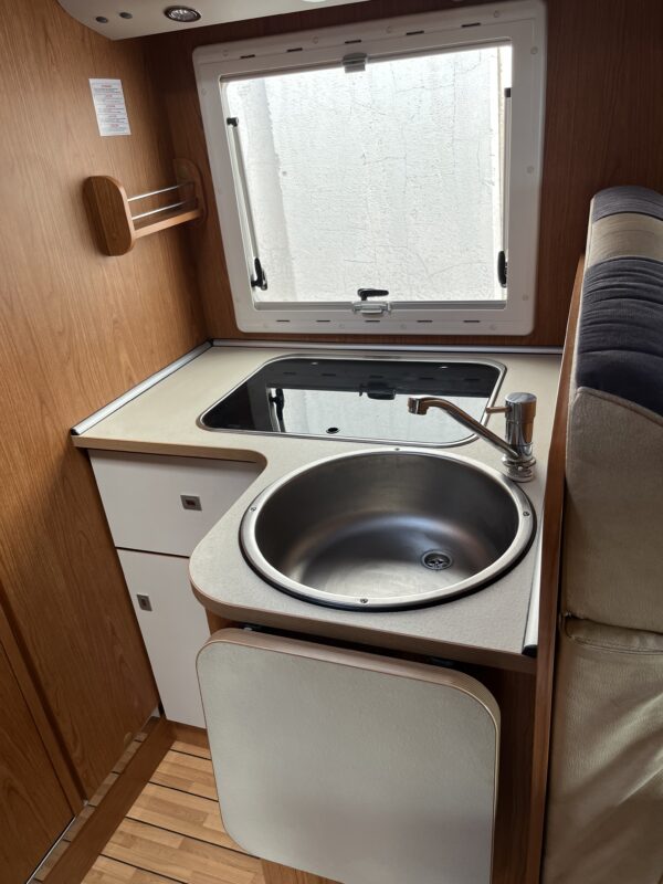 ADRIA WIN 600 – Image 4